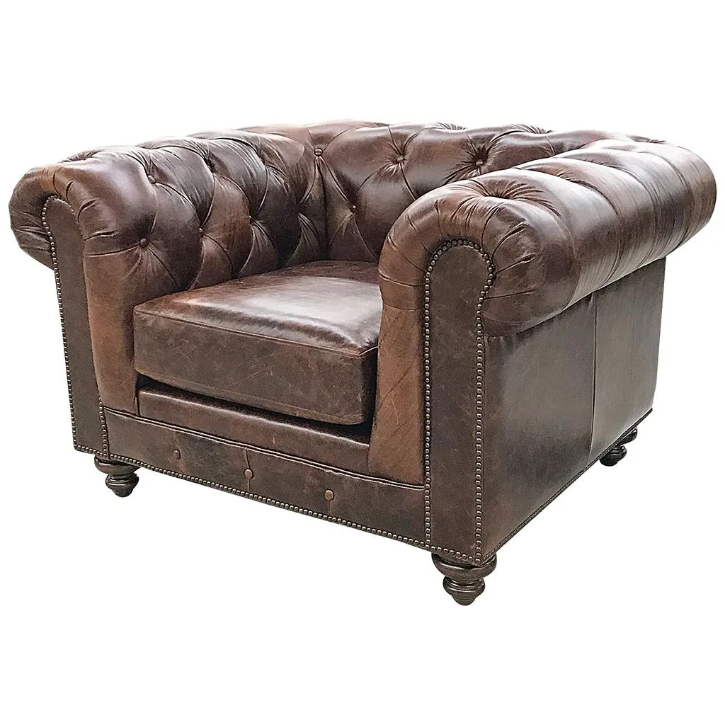 Classic Tufted Club Chair