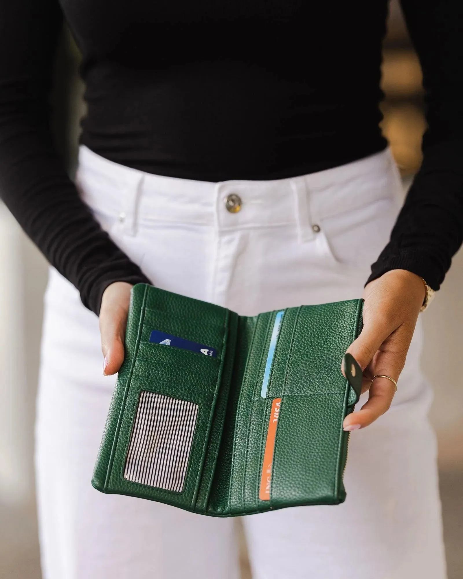 LouenHide - Stella Wallet