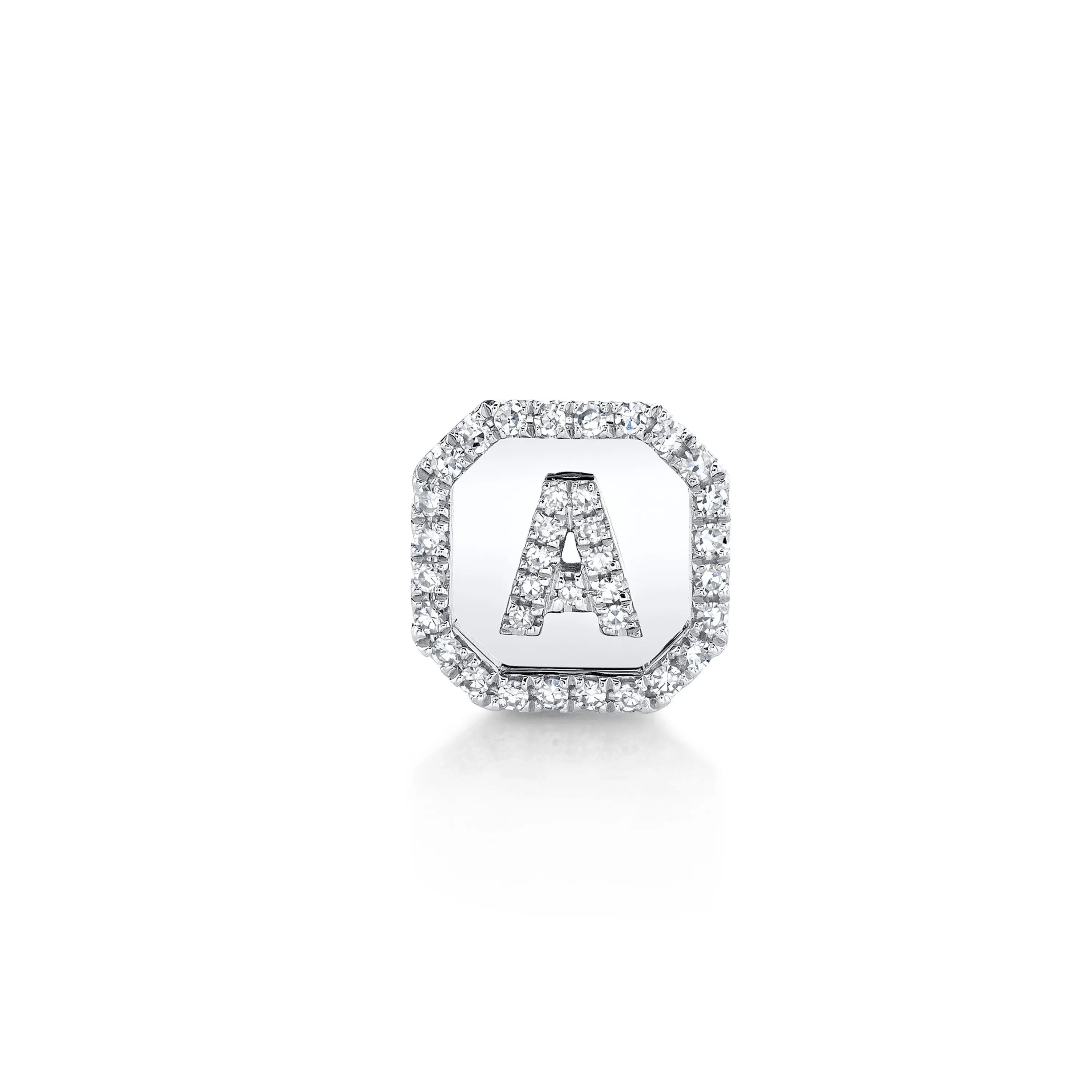 MINI ME DIAMOND PAVE INITIAL SINGLE NAMEPLATE STUD