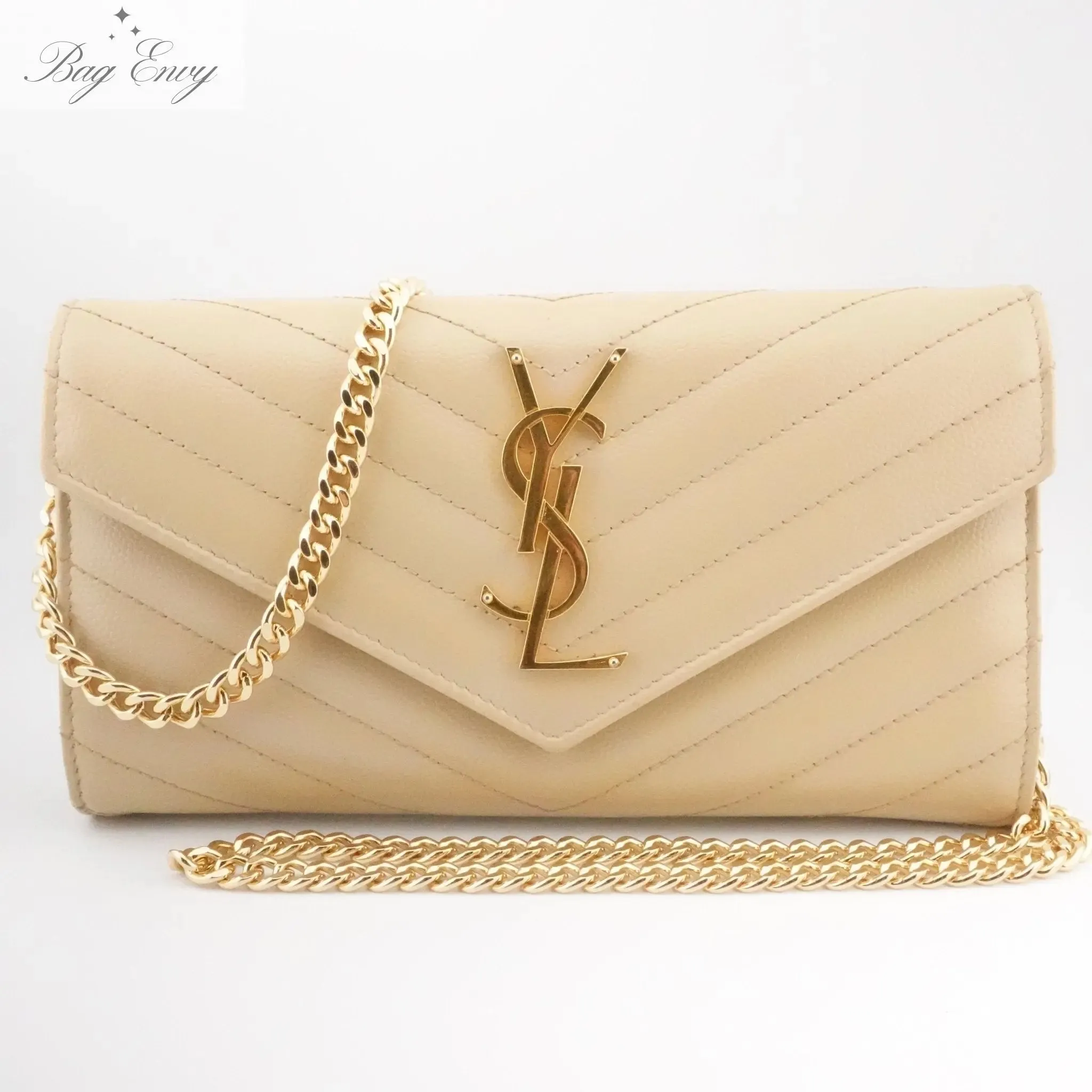 SAINT LAURENT Grain de Poudre Chevron YSL Cassandra Clutch on Chain