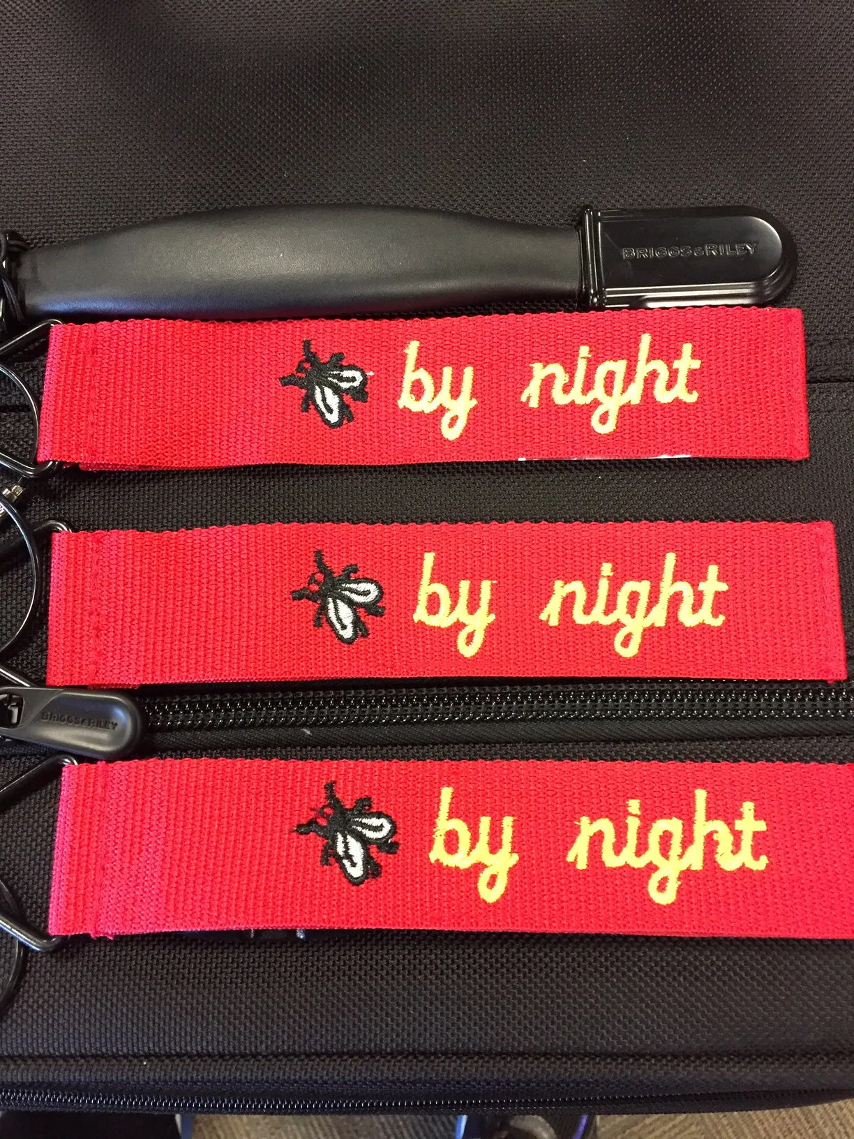 TudeTag - 'FLY' by night Luggage Tag Identifier